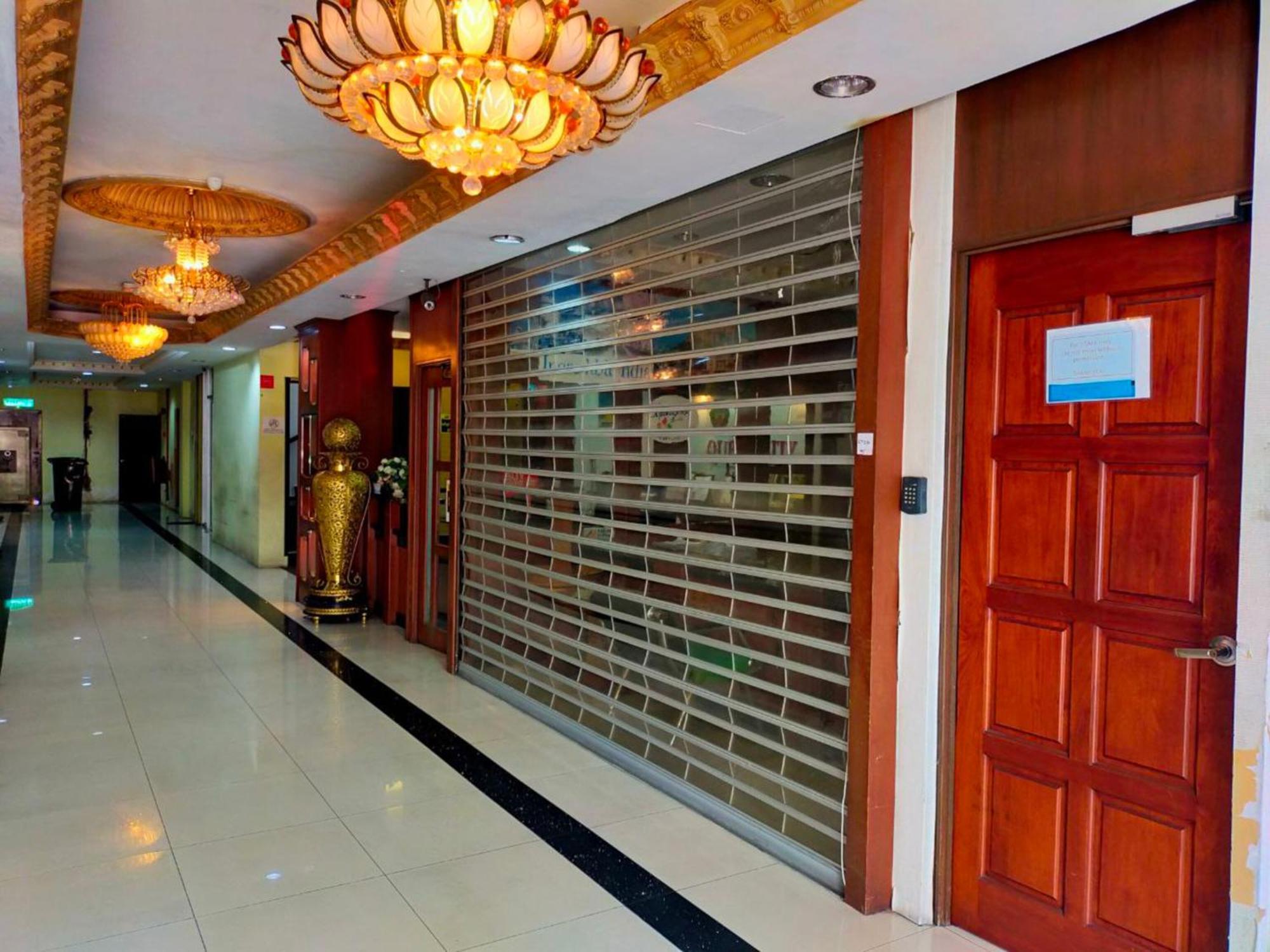 Super Oyo 998 Queen City Hotel George Town Exterior foto