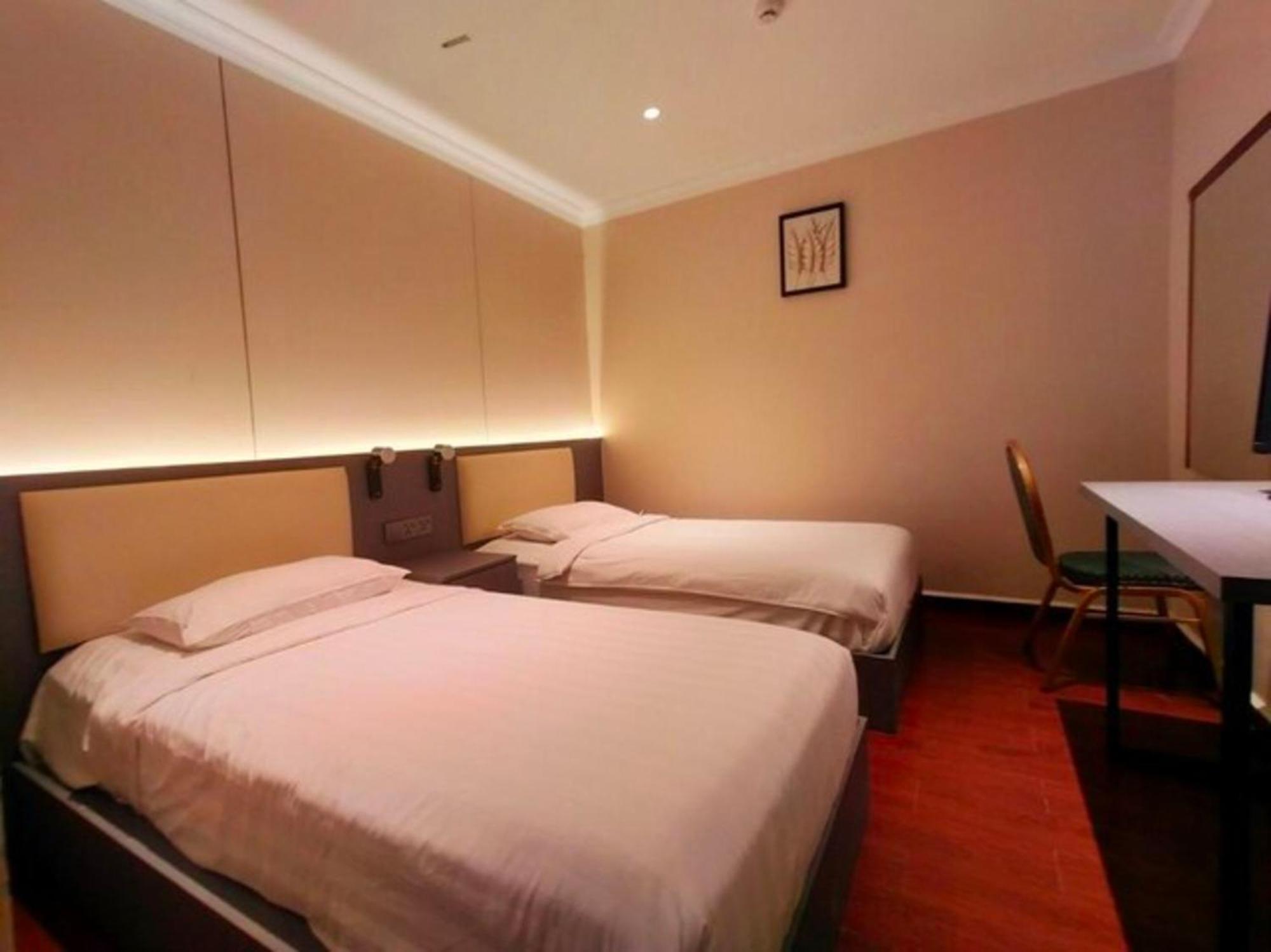 Super Oyo 998 Queen City Hotel George Town Exterior foto
