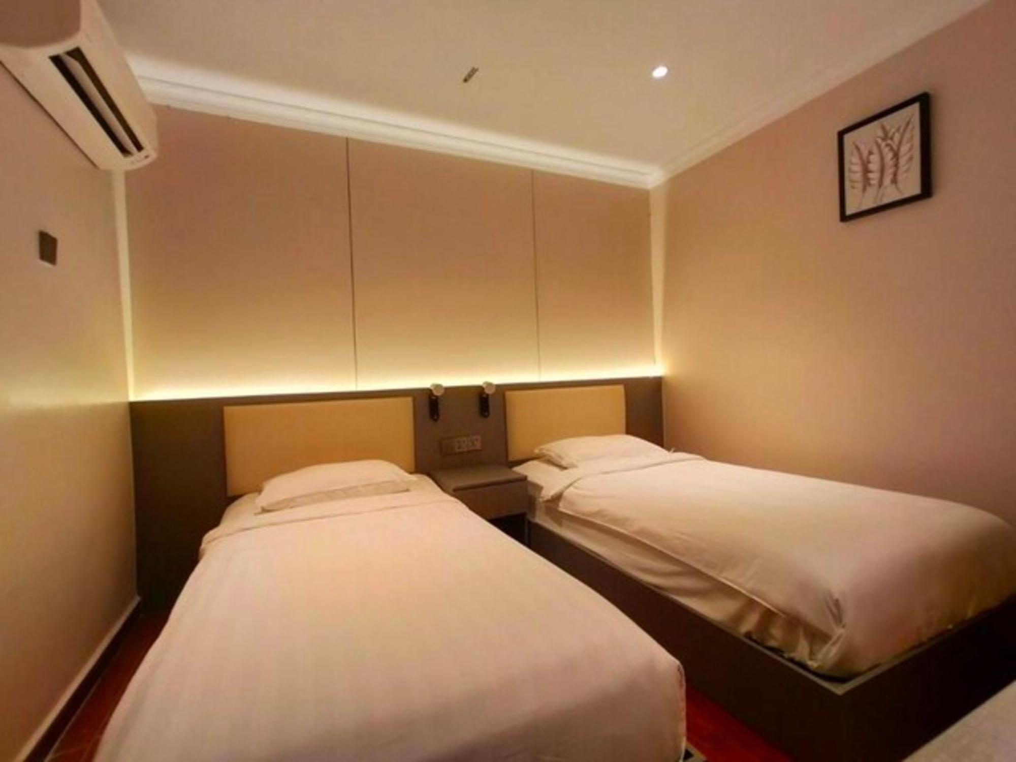 Super Oyo 998 Queen City Hotel George Town Exterior foto